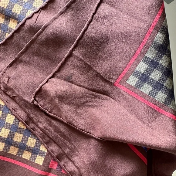 YSL Vintage Authentic Luxury YVES SAINT LAURENT Square 100% Silk Scarf 30X30in - Picture 8 of 14